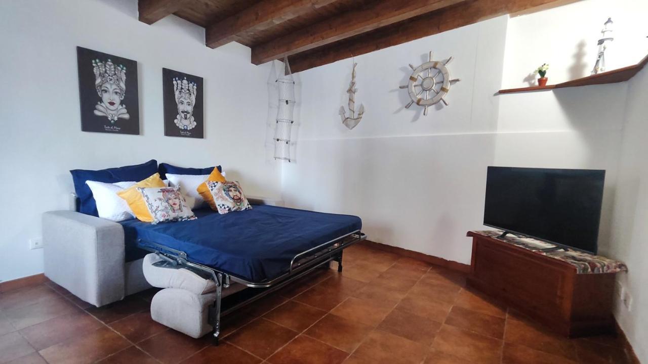 Porto Centro Storico Spiaggia Wi-Fi&Self Check-In Castellammare del Golfo Bagian luar foto